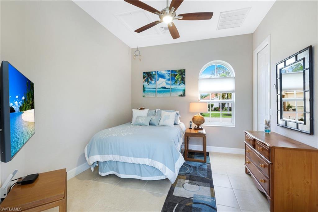 HUNTERS RIDGE - Residential