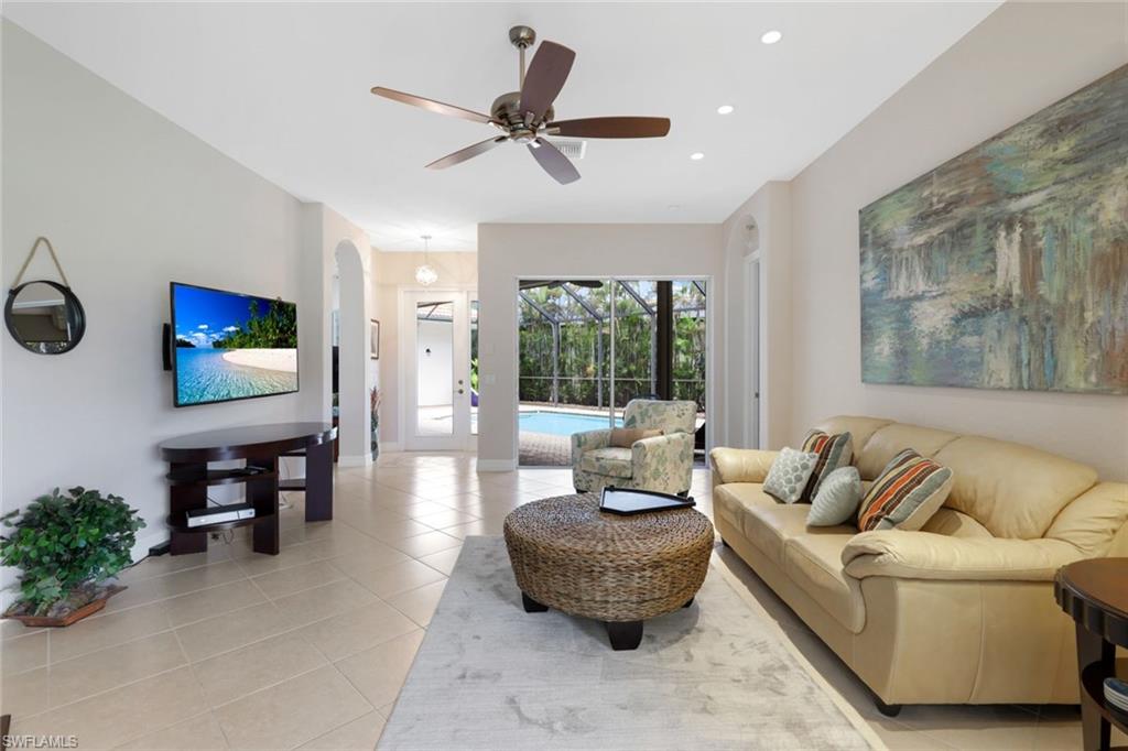HUNTERS RIDGE - Residential