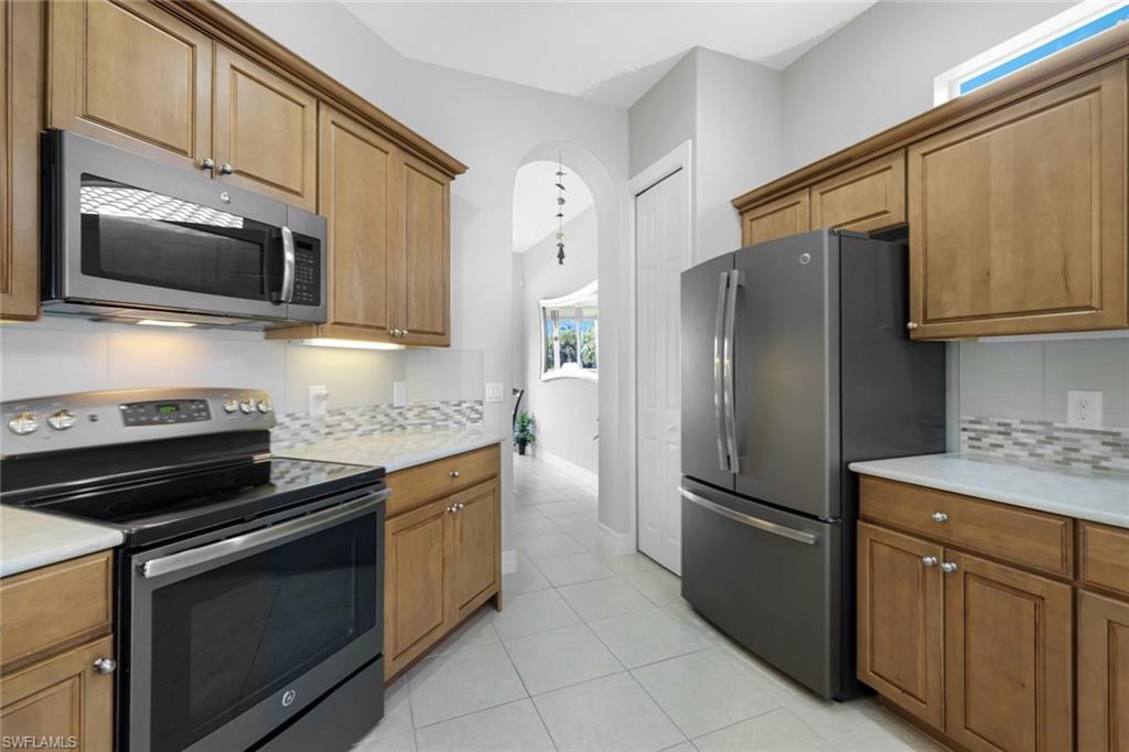 HUNTERS RIDGE - Residential
