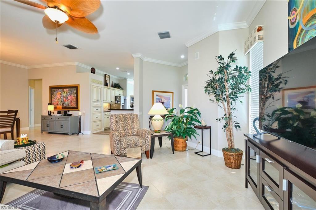 LEXINGTON COUNTRY CLUB - Residential Lease