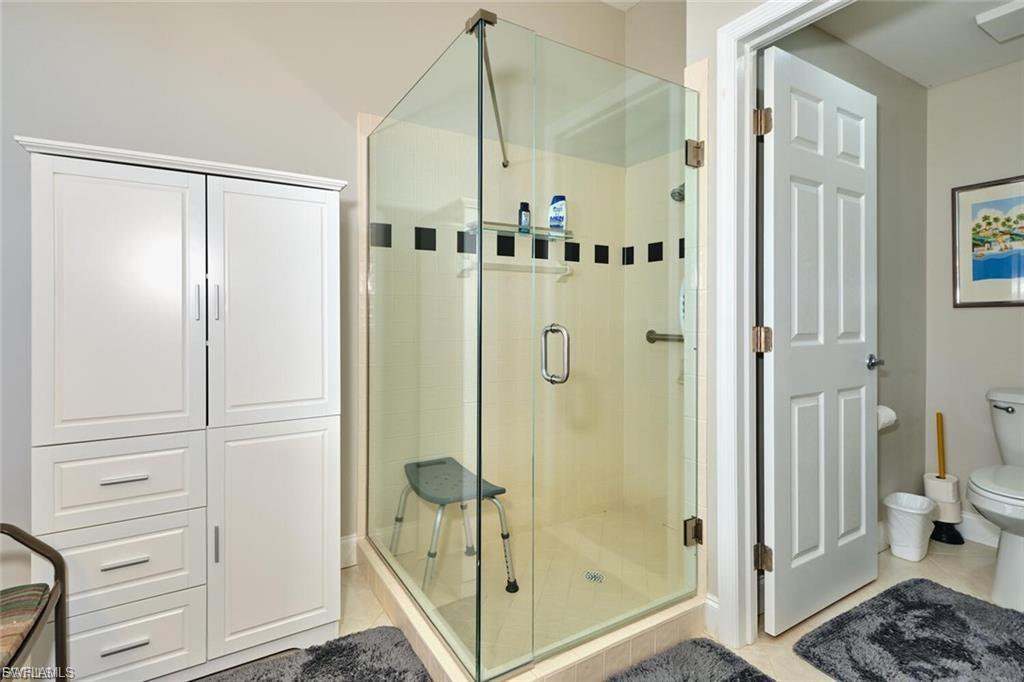 LEXINGTON COUNTRY CLUB - Residential Lease
