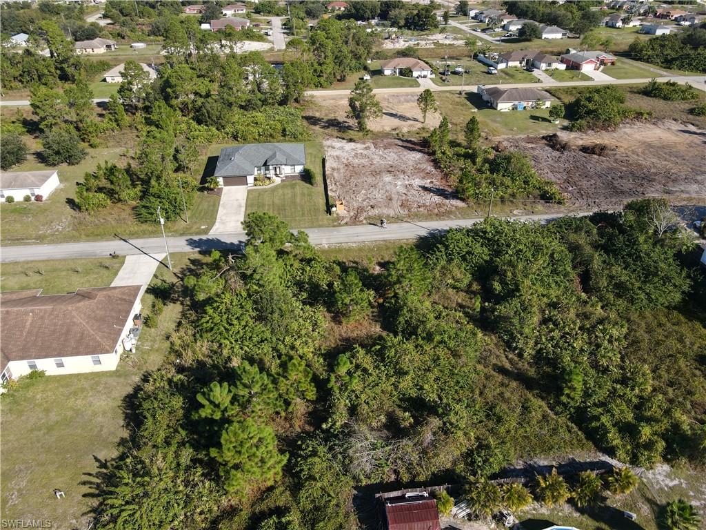 LEHIGH ACRES - Land