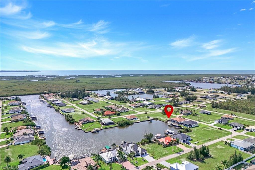 CAPE CORAL - Land