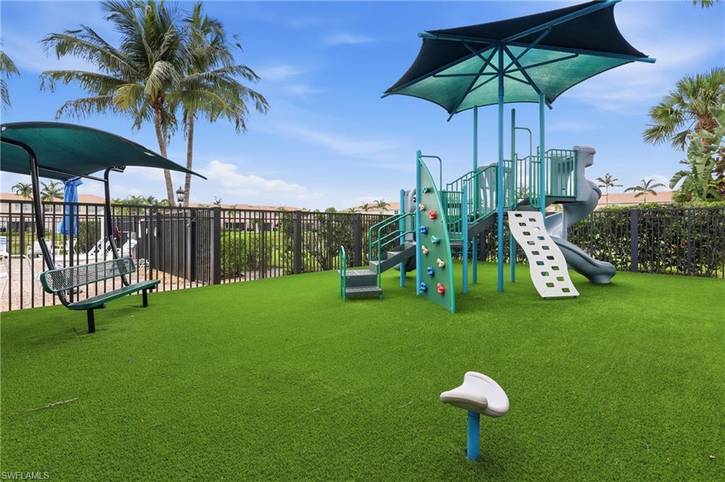 TOWNHOMES OF SAN SIMEON - Residential