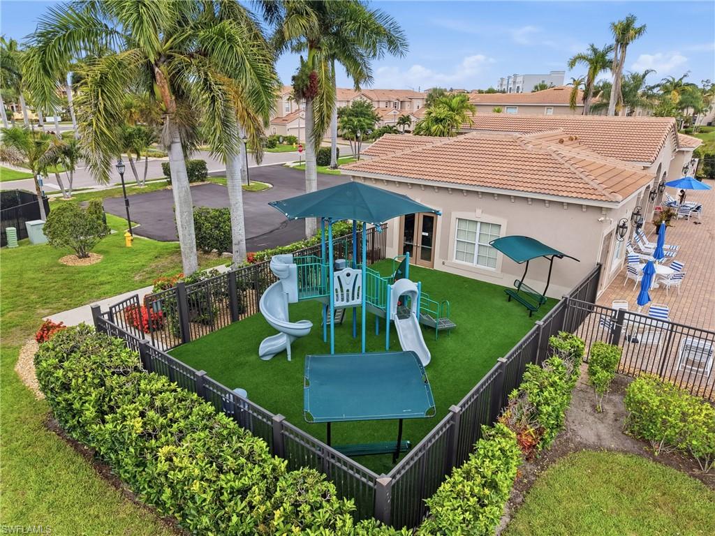 TOWNHOMES OF SAN SIMEON - Residential