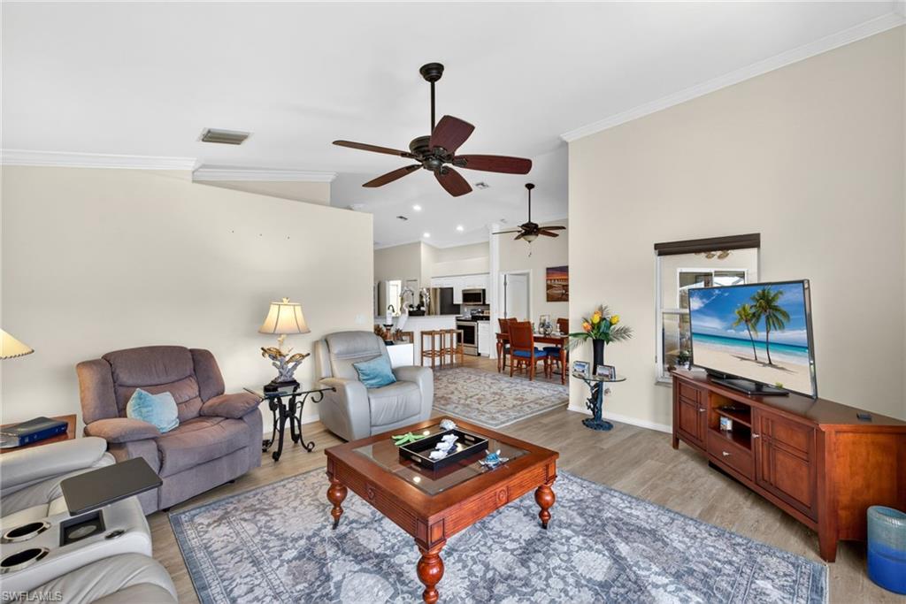 CEDAR CREEK - Residential