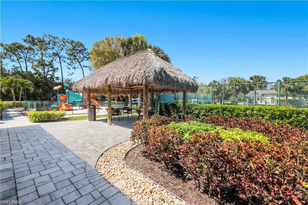 CEDAR CREEK - Residential