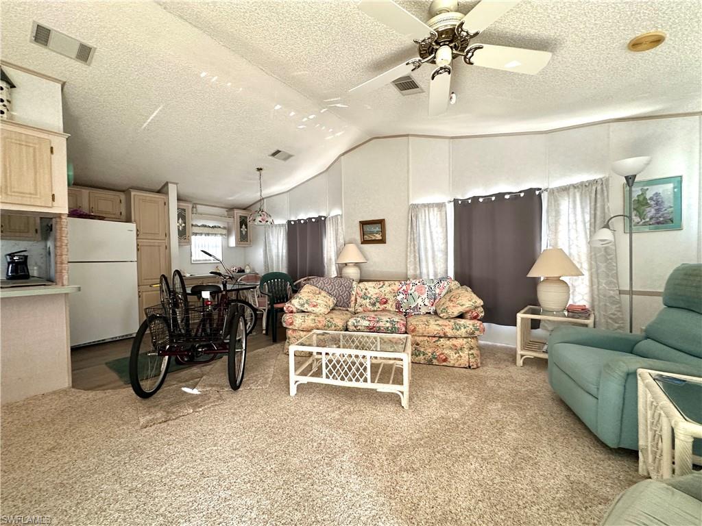 RIVERWOODS PLANTATION - Residential