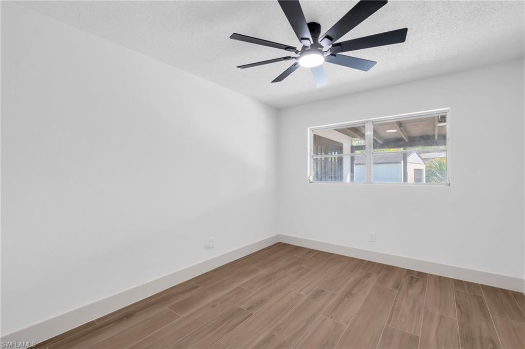 FORT MYERS SHORES - Residential