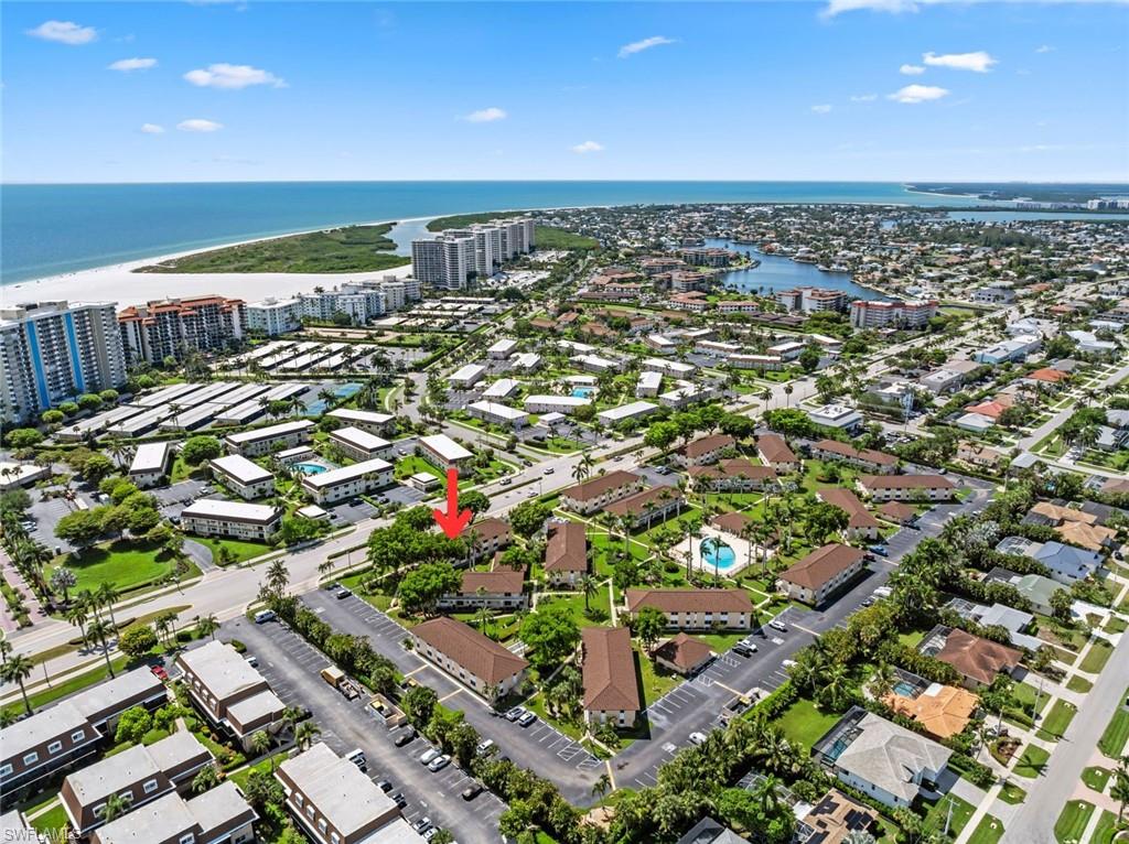 AQUARIUS APTS OF MARCO ISLAND - Residential