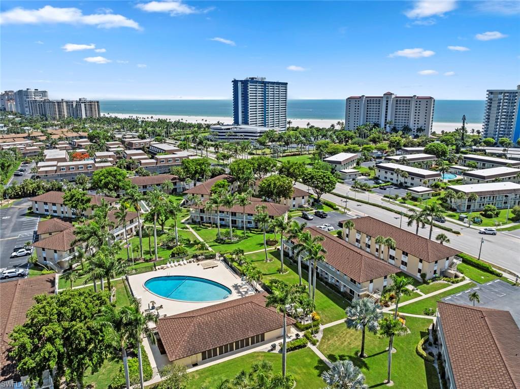 AQUARIUS APTS OF MARCO ISLAND - Residential