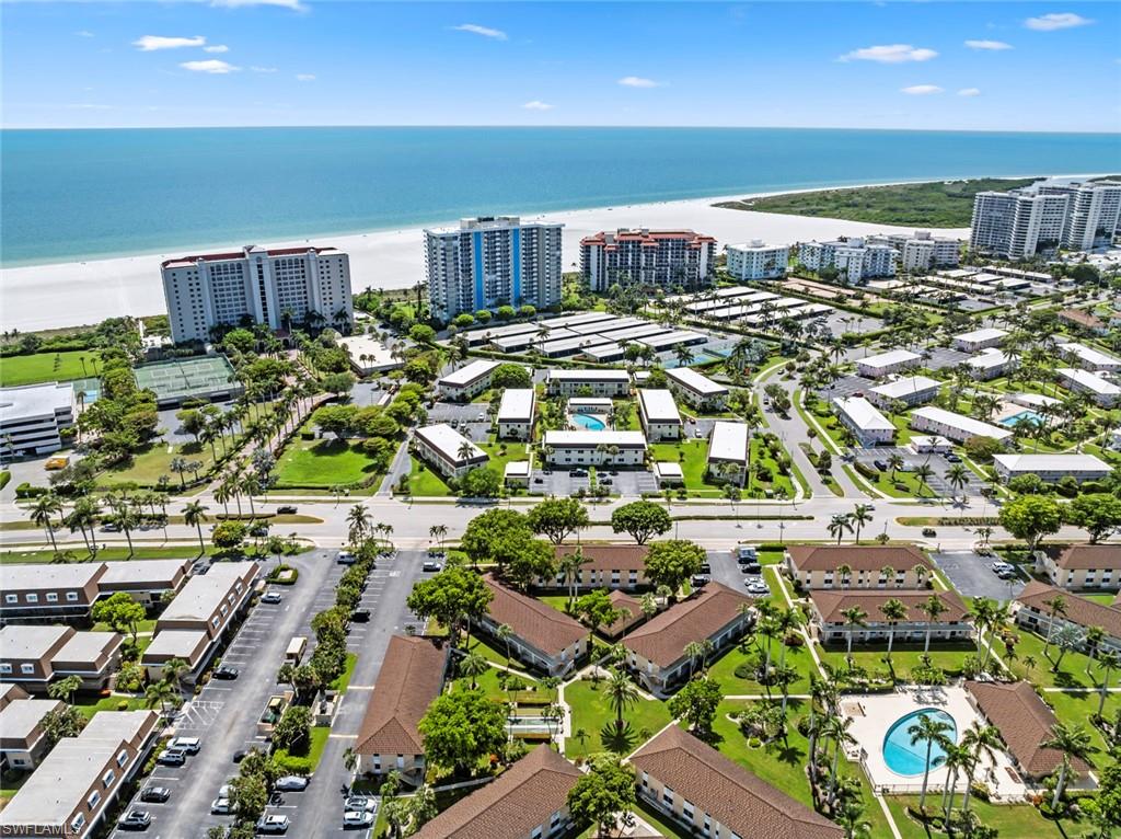 AQUARIUS APTS OF MARCO ISLAND - Residential