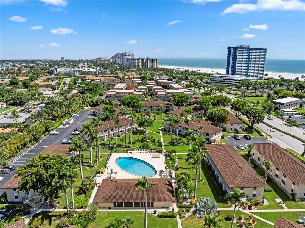 AQUARIUS APTS OF MARCO ISLAND - Residential