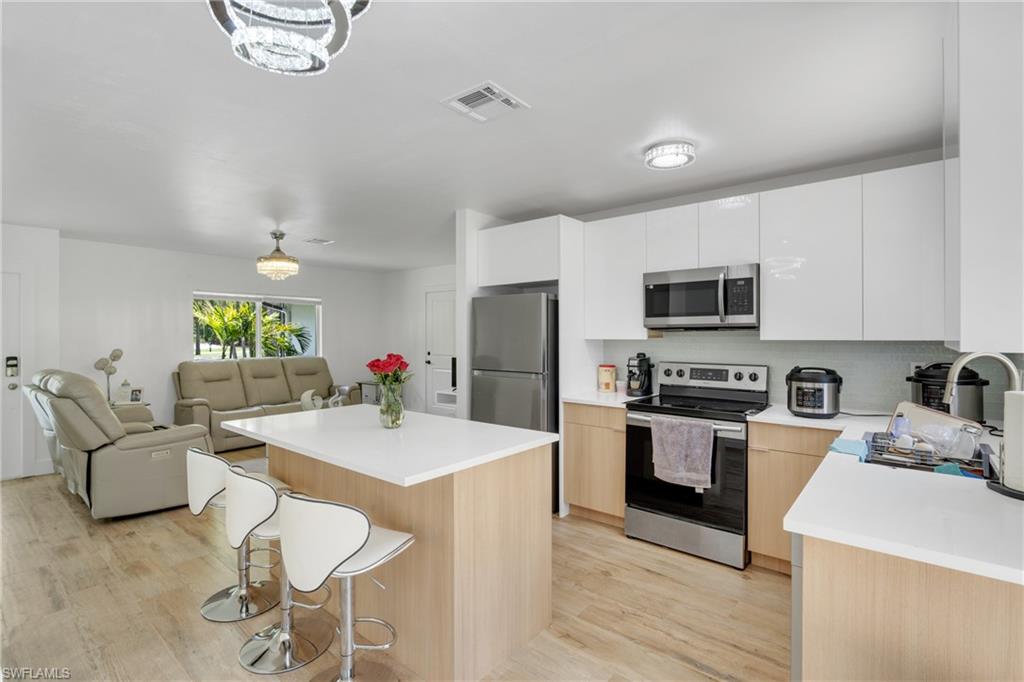 GOLDEN GATE ESTATES - Residential