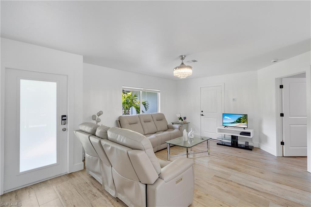 GOLDEN GATE ESTATES - Residential
