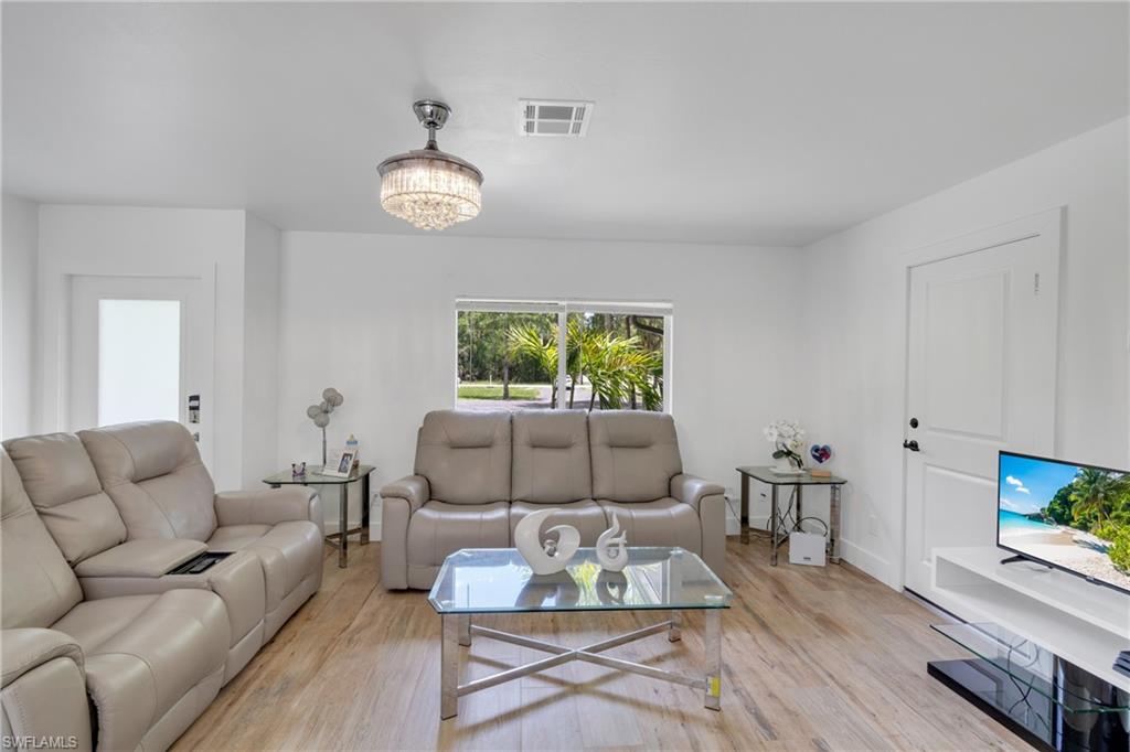 GOLDEN GATE ESTATES - Residential