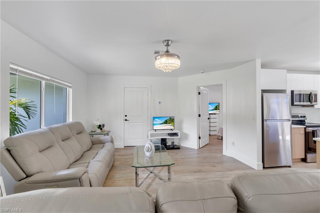 GOLDEN GATE ESTATES - Residential