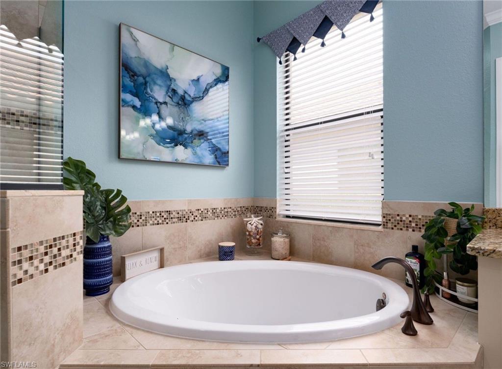 BONITA NATIONAL GOLF AND COUNTRY CLUB - Residential Lease