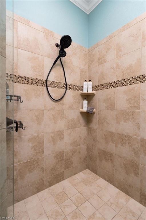 BONITA NATIONAL GOLF AND COUNTRY CLUB - Residential Lease