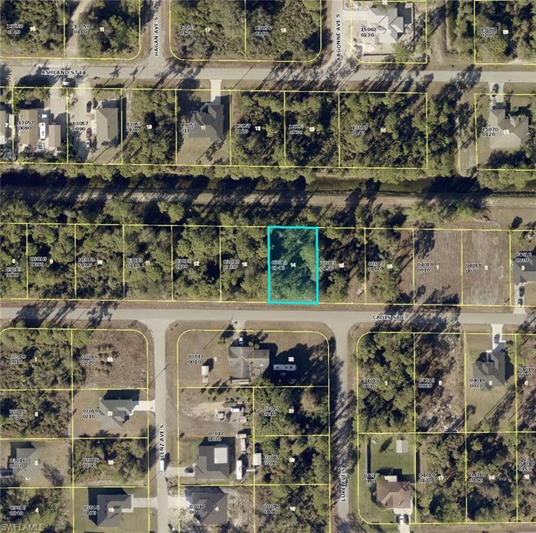 LEHIGH ACRES - Land