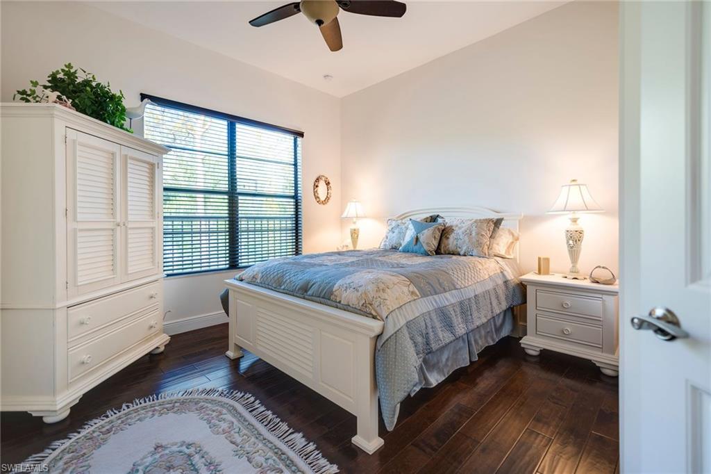 OAKES ESTATES - Residential