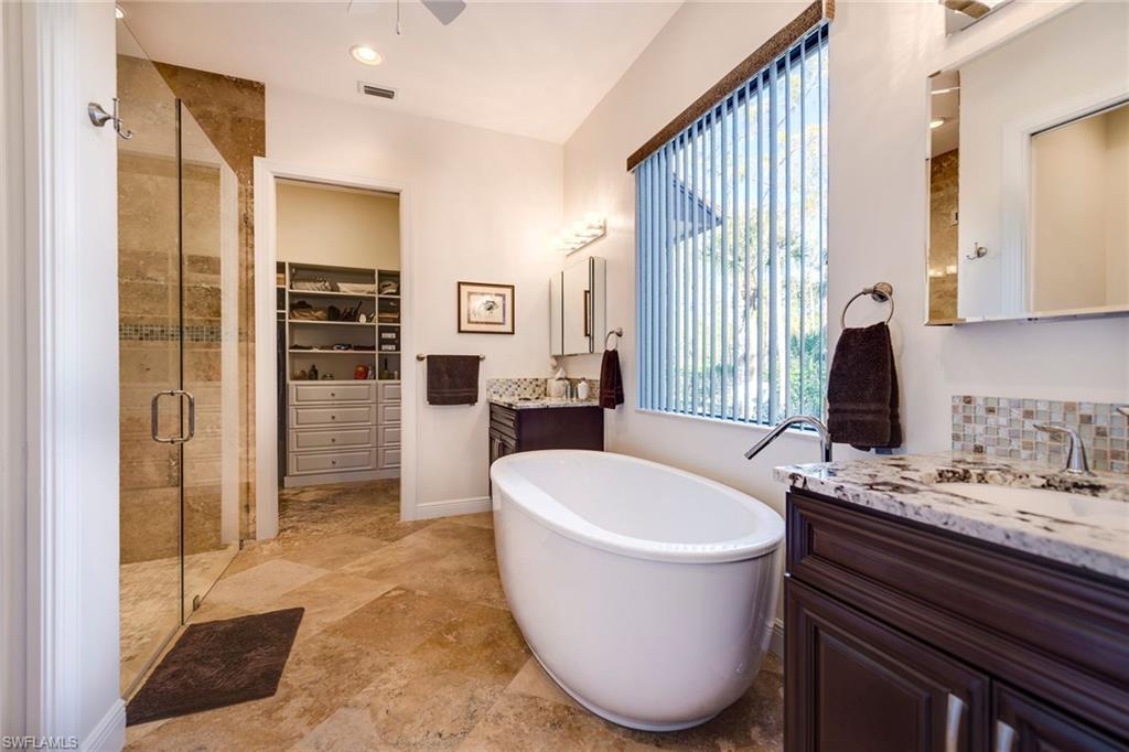 OAKES ESTATES - Residential