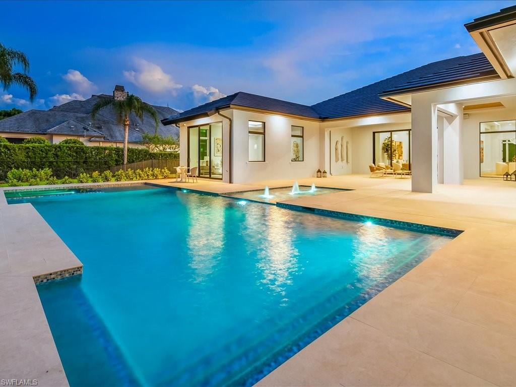 PINE RIDGE - Residential