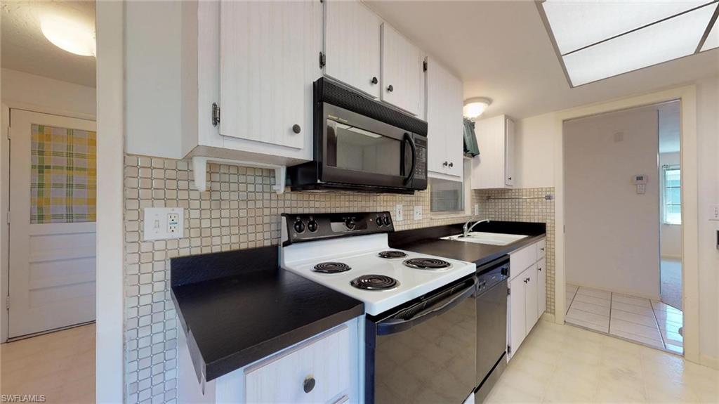 WHISKEY CREEK VILLAGE GREEN - Residential