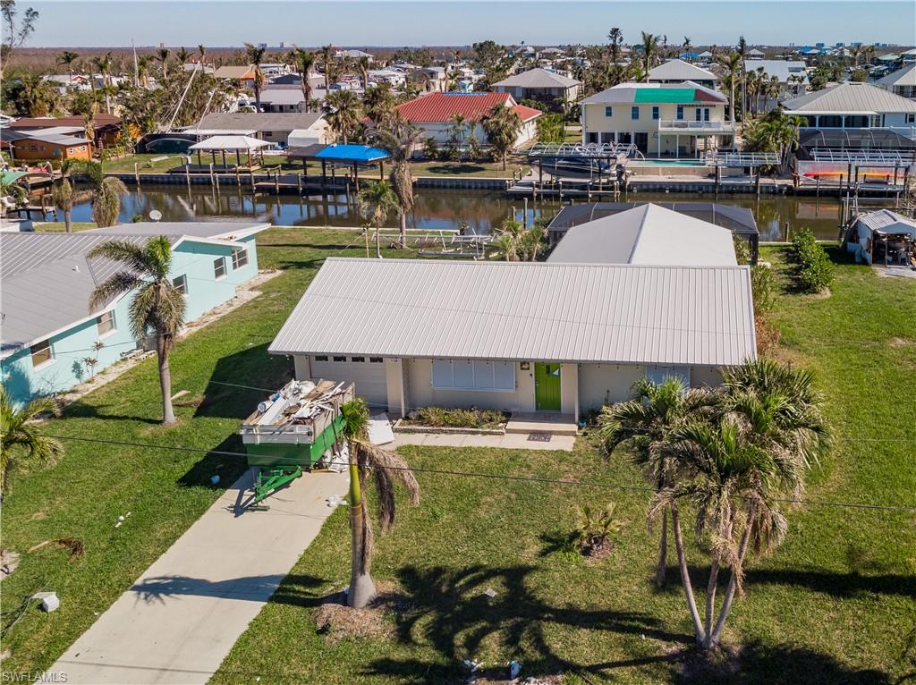 Waterfront, seawall, direct access to outer Islands and the Gulf Of Mexico... A quiet location, 3 bedroom 2 bath Home with pool. Living room/ large family room with views to pool/canal, Single car garage. New Metal Roof, pool screens, new insulation & drywall, needs appliances and kitchen counter tops & cabinets. This is the opportunity to get a 3 bedroom CBS home with a pool on a beautiful direct access salt water canal for this great price.
Come and check this one out today !!!!