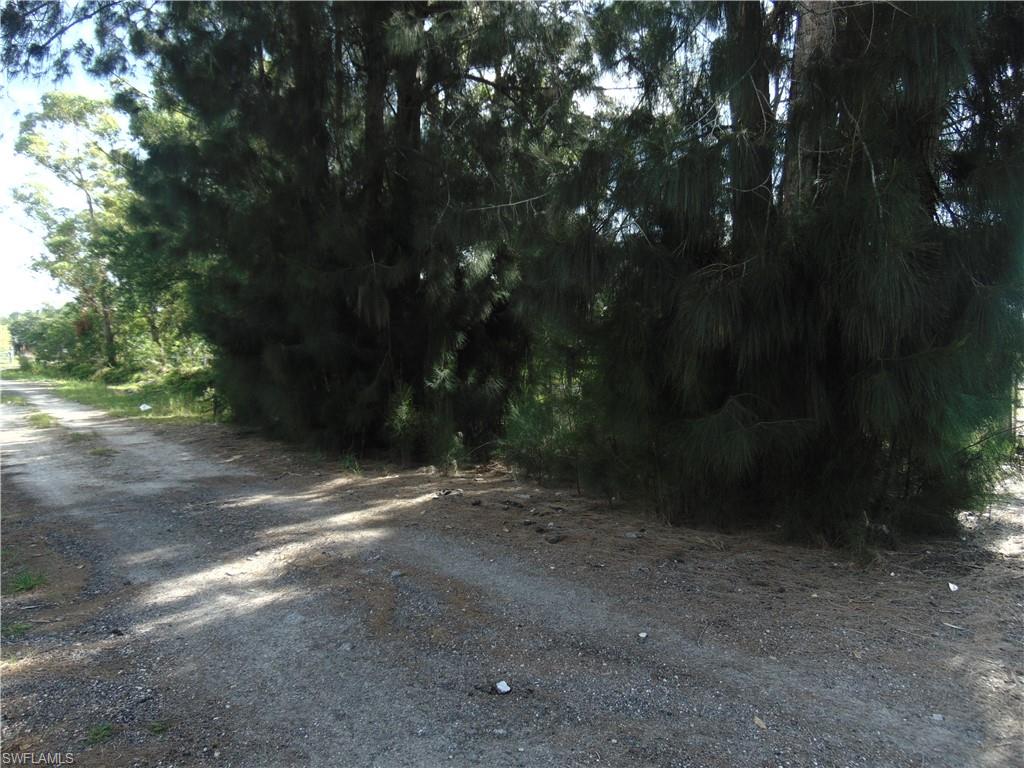 WHISPERING PINES - Residential
