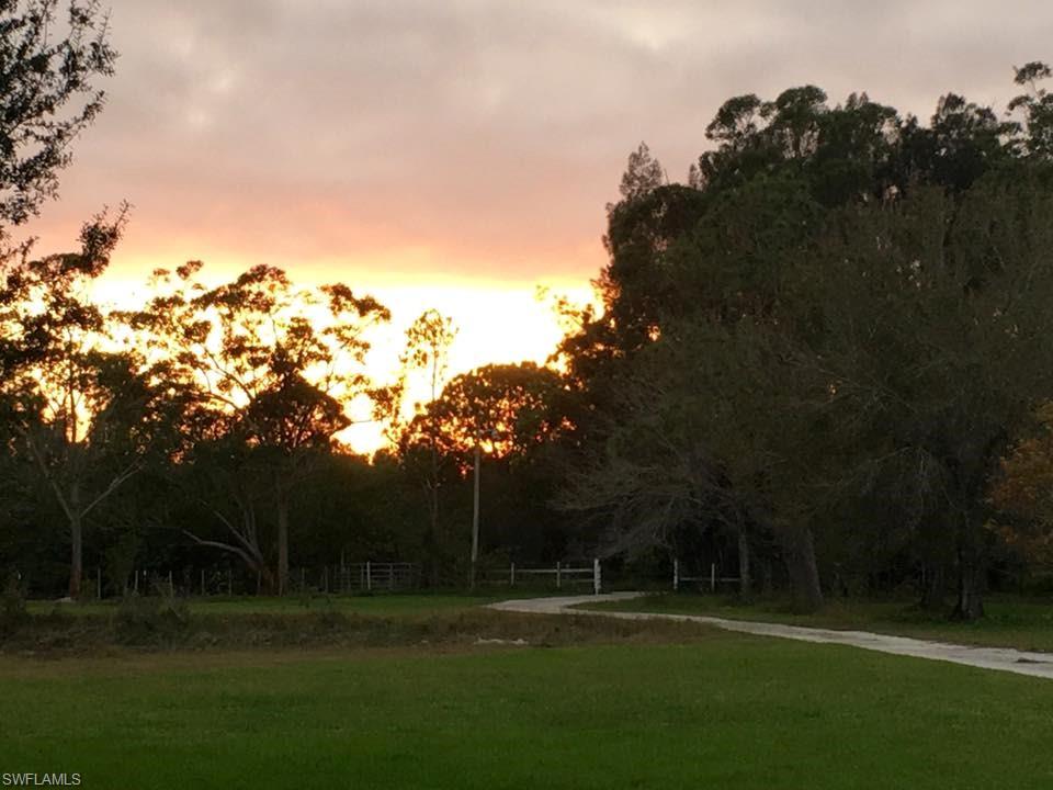 WHISPERING PINES - Residential
