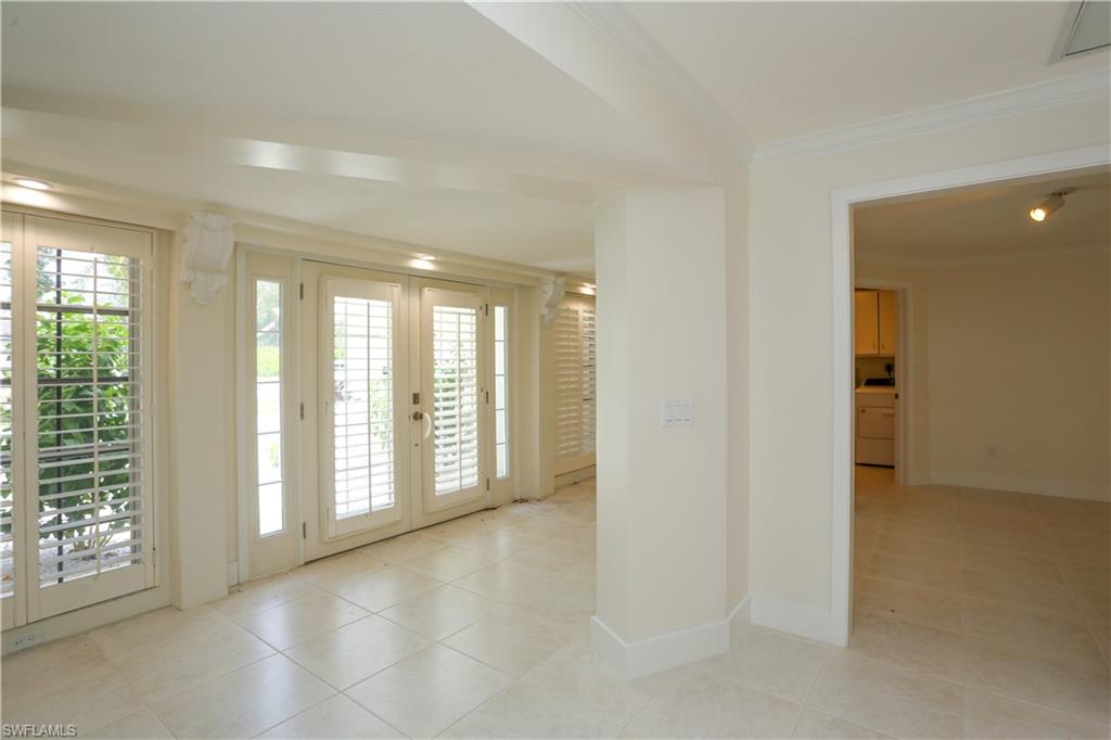 MOORINGS - Residential Lease