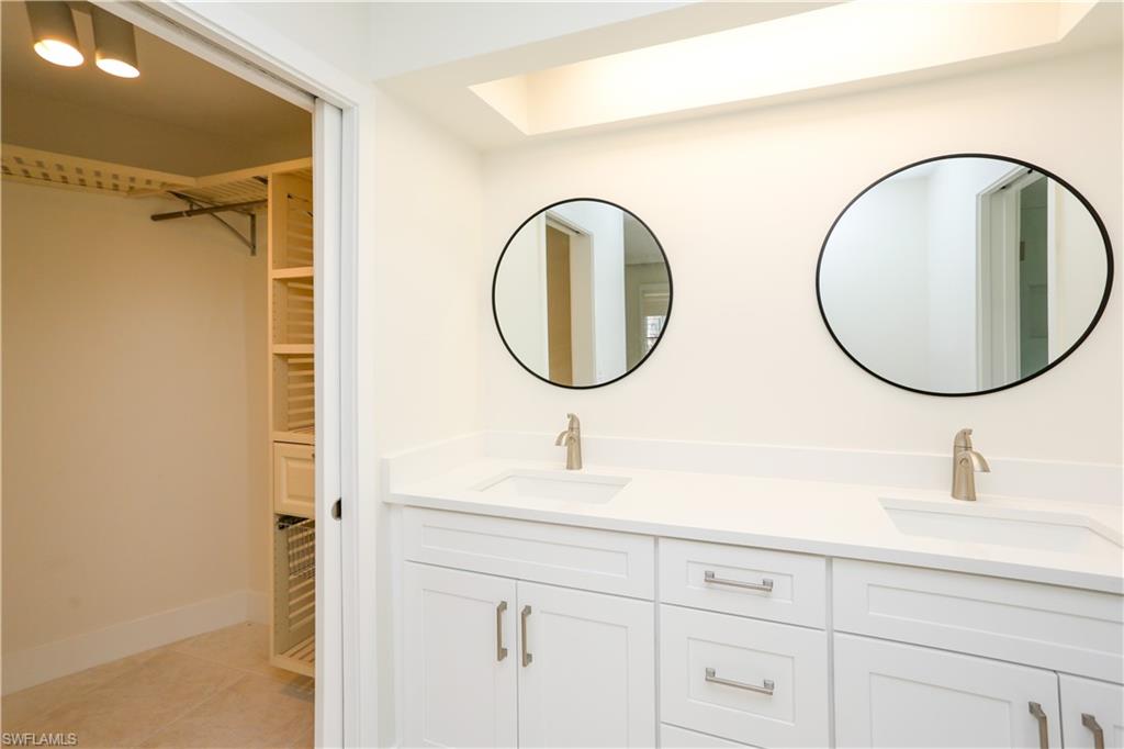 MOORINGS - Residential Lease