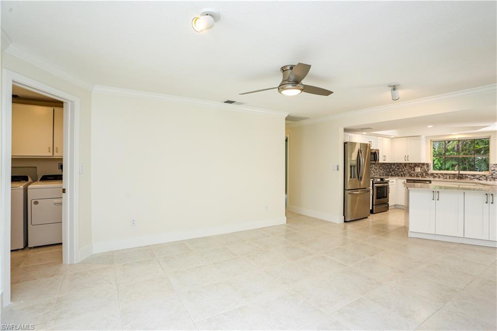 MOORINGS - Residential Lease