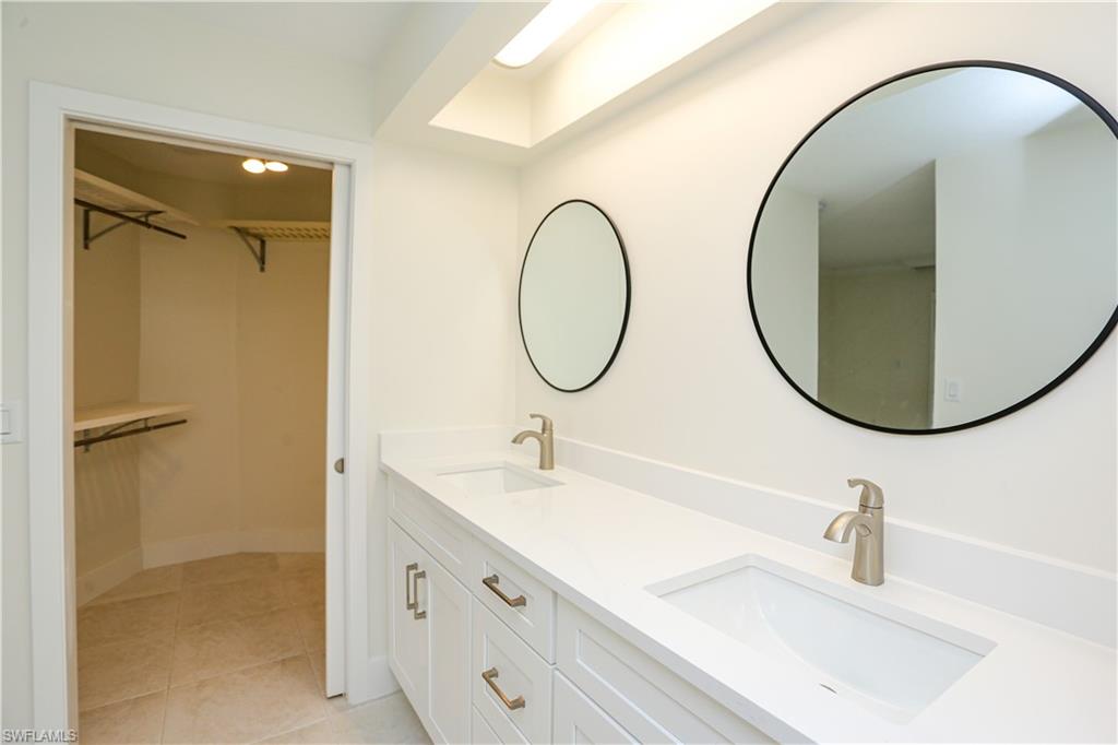 MOORINGS - Residential Lease