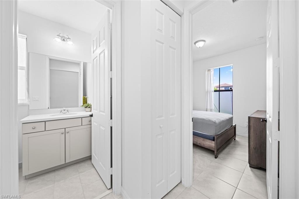 COQUINA AT MAPLE RIDGE - Residential Lease