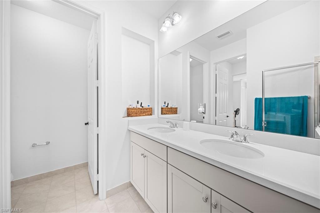 COQUINA AT MAPLE RIDGE - Residential Lease