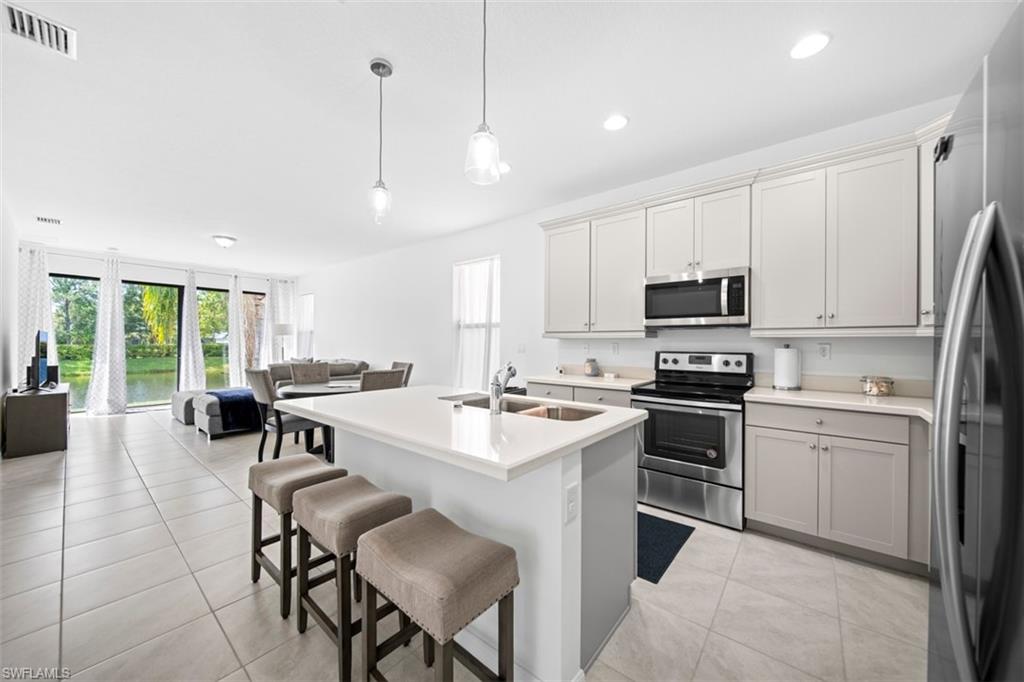 COQUINA AT MAPLE RIDGE - Residential Lease