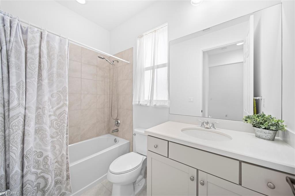 COQUINA AT MAPLE RIDGE - Residential Lease
