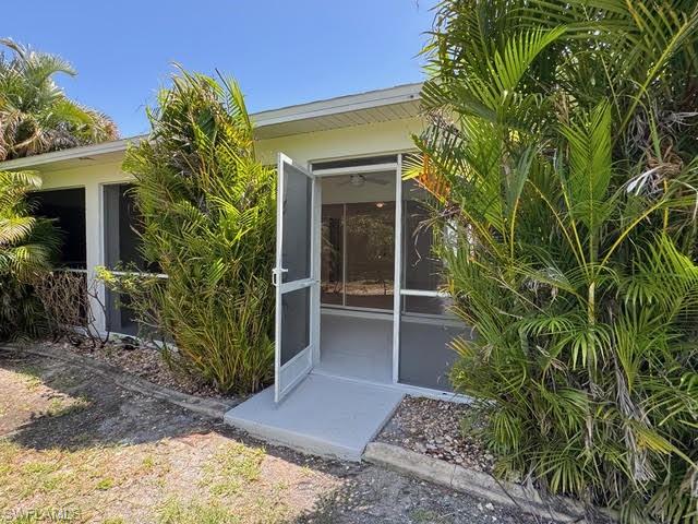 CAPE CORAL - Residential Lease