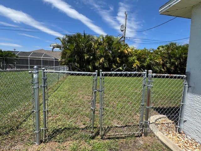 CAPE CORAL - Residential Lease