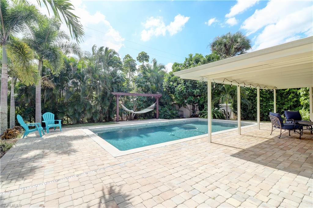 SEMINOLE ESTATES - Residential