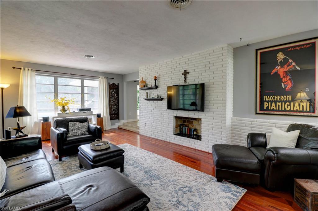 SEMINOLE ESTATES - Residential