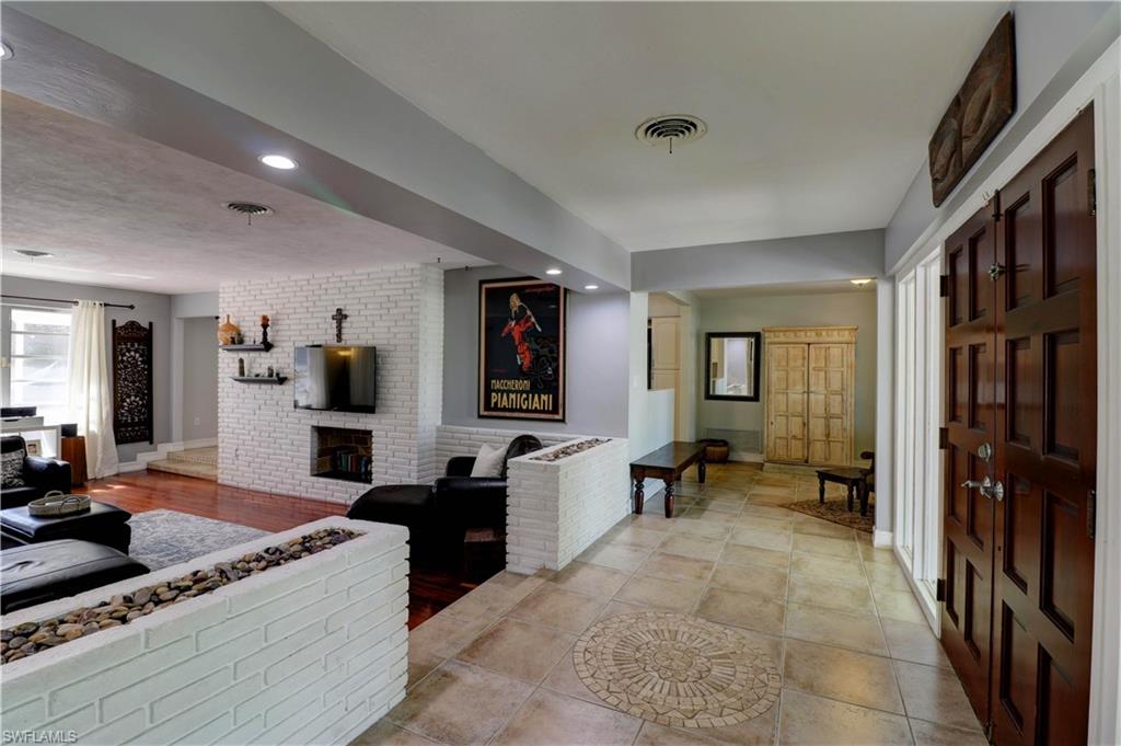 SEMINOLE ESTATES - Residential