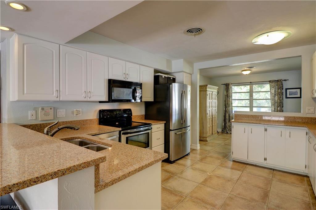 SEMINOLE ESTATES - Residential