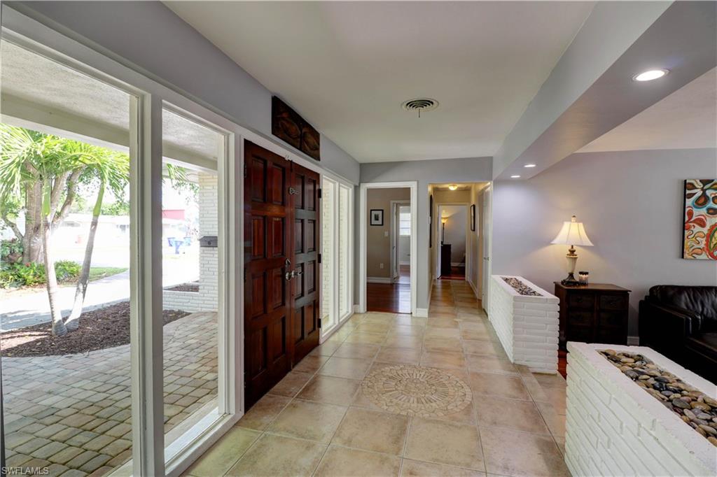 SEMINOLE ESTATES - Residential