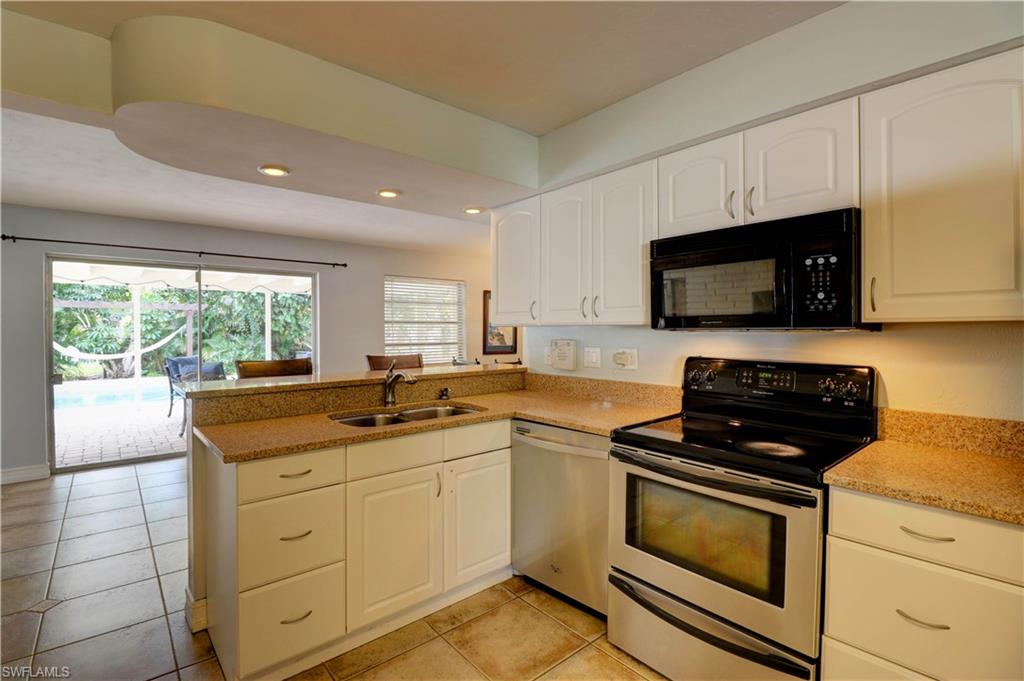 SEMINOLE ESTATES - Residential