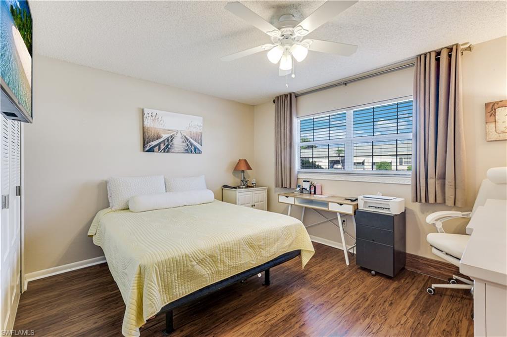 MYERLEE ESQUIRE COURTS CONDO - Residential