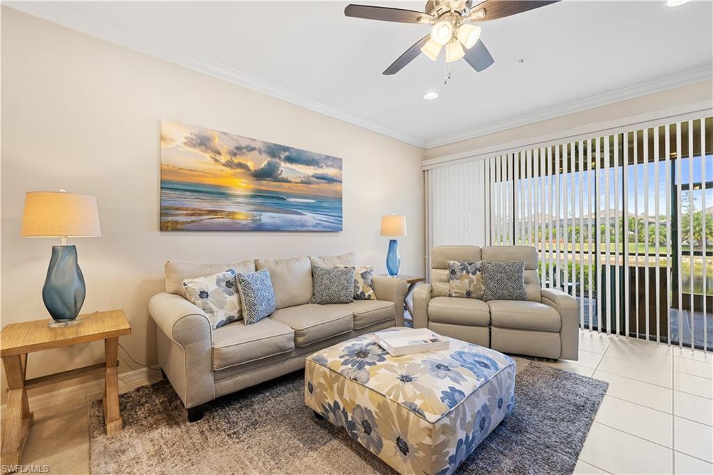ESPLANADE - Residential Lease