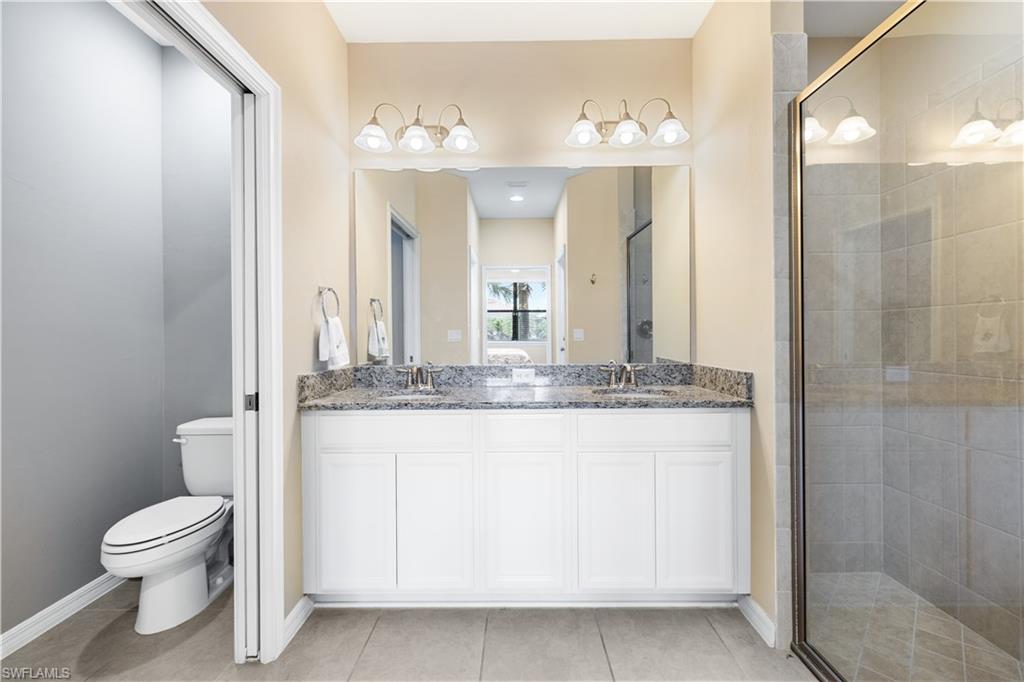 ESPLANADE - Residential Lease